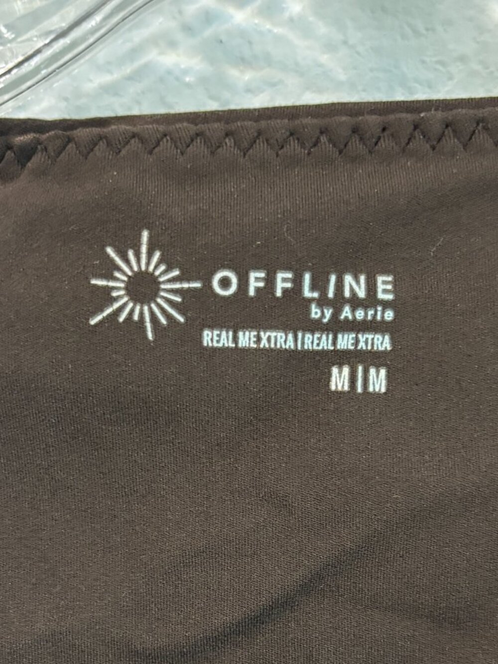OFFLINE Women's Athletic Set in size M - Picture 2 of 4